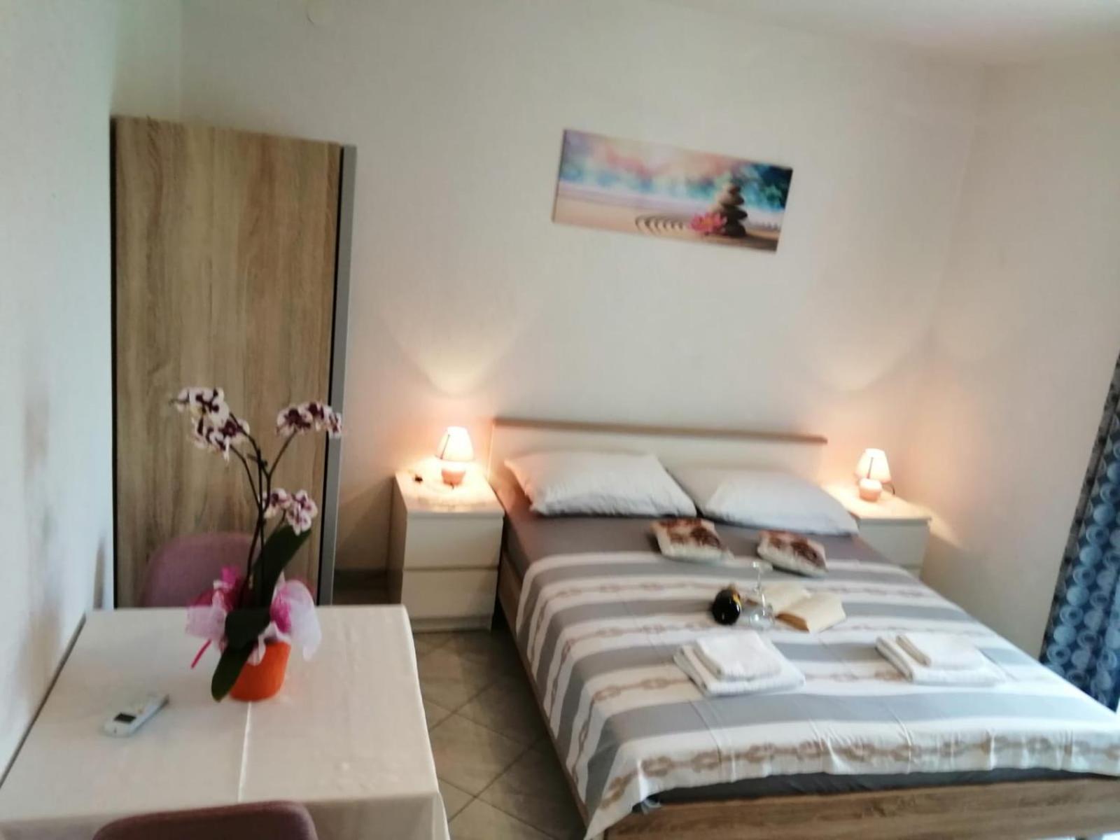 Apartmani Mila-Casa Bianca Medolino Esterno foto